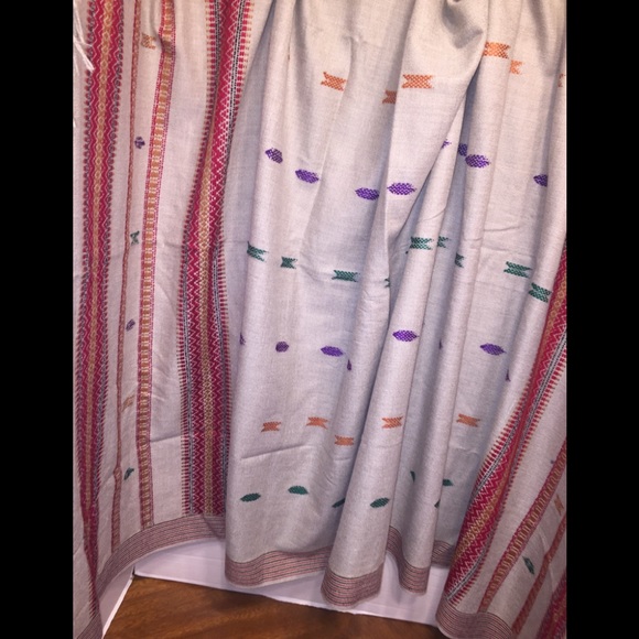 Akgarg Textiles 💯 Kashmiri Shawl Made In India, Gray & Red - Picture 4 of 5